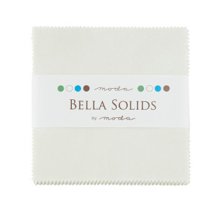Charm pack MODA Bella Solids Porcela 182